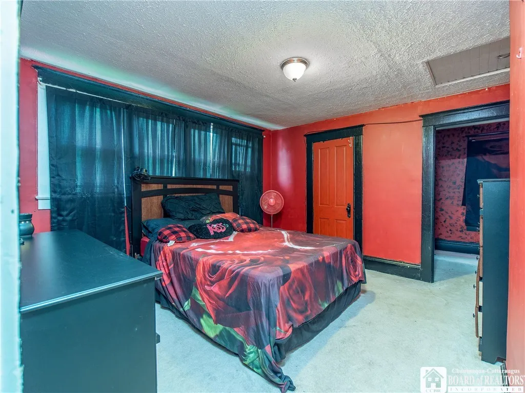 11 Superior Street, Jamestown, New York 14701, Jamestown, New York 14701, 2 Bedrooms Bedrooms, 8 Rooms Rooms,2 BathroomsBathrooms,Residential,Closed,11 Superior Street, Jamestown, New York 14701,0,R1628761