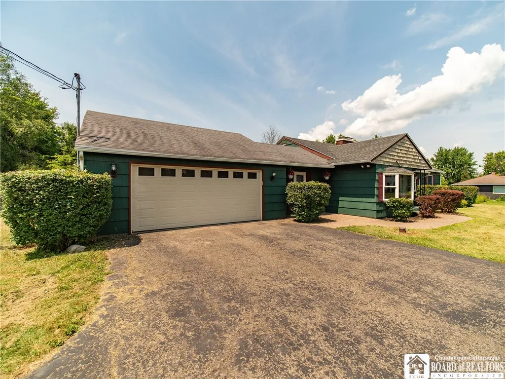 2187 Swanson Road, Ellicott, New York 14701, Ellicott, New York 14701, 3 Bedrooms Bedrooms, 9 Rooms Rooms,1 BathroomBathrooms,Residential,Closed,2187 Swanson Road, Ellicott, New York 14701,0,R1629024