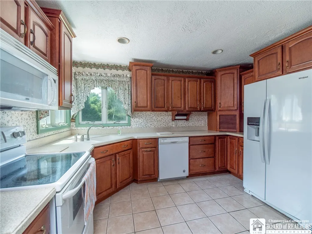 2187 Swanson Road, Ellicott, New York 14701, Ellicott, New York 14701, 3 Bedrooms Bedrooms, 9 Rooms Rooms,1 BathroomBathrooms,Residential,Closed,2187 Swanson Road, Ellicott, New York 14701,0,R1629024