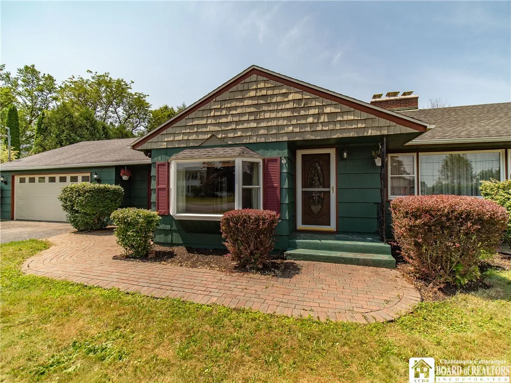 2187 Swanson Road, Ellicott, New York 14701, Ellicott, New York 14701, 3 Bedrooms Bedrooms, 9 Rooms Rooms,1 BathroomBathrooms,Residential,Closed,2187 Swanson Road, Ellicott, New York 14701,0,R1629024