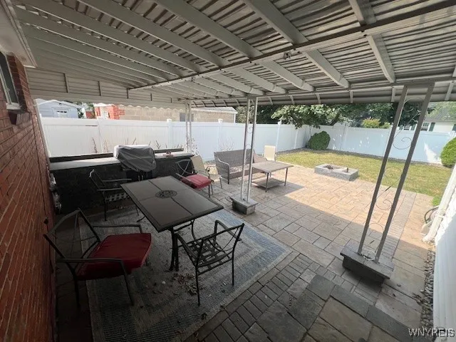 106 Singer Drive, West Seneca, New York 14224, West Seneca, New York 14224, 3 Bedrooms Bedrooms, 7 Rooms Rooms,2 BathroomsBathrooms,Residential,Closed,106 Singer Drive, West Seneca, New York 14224,0,B1628947