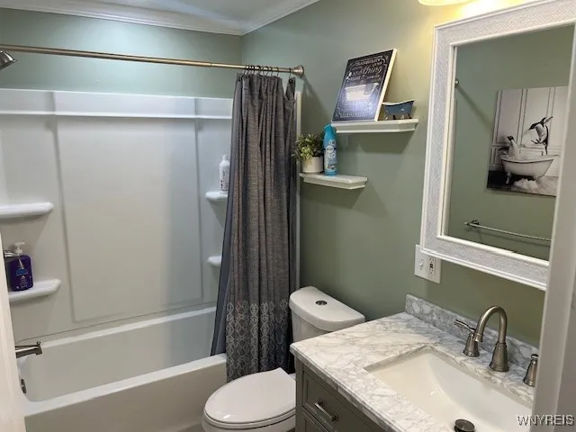 106 Singer Drive, West Seneca, New York 14224, West Seneca, New York 14224, 3 Bedrooms Bedrooms, 7 Rooms Rooms,2 BathroomsBathrooms,Residential,Closed,106 Singer Drive, West Seneca, New York 14224,0,B1628947