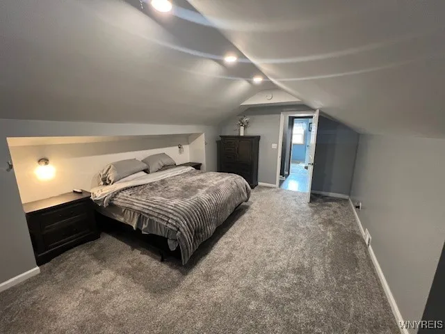 106 Singer Drive, West Seneca, New York 14224, West Seneca, New York 14224, 3 Bedrooms Bedrooms, 7 Rooms Rooms,2 BathroomsBathrooms,Residential,Closed,106 Singer Drive, West Seneca, New York 14224,0,B1628947