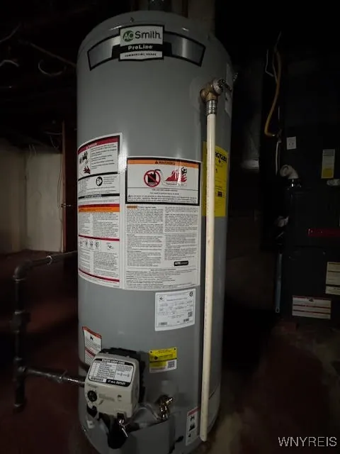 106 Singer Drive, West Seneca, New York 14224, West Seneca, New York 14224, 3 Bedrooms Bedrooms, 7 Rooms Rooms,2 BathroomsBathrooms,Residential,Closed,106 Singer Drive, West Seneca, New York 14224,0,B1628947