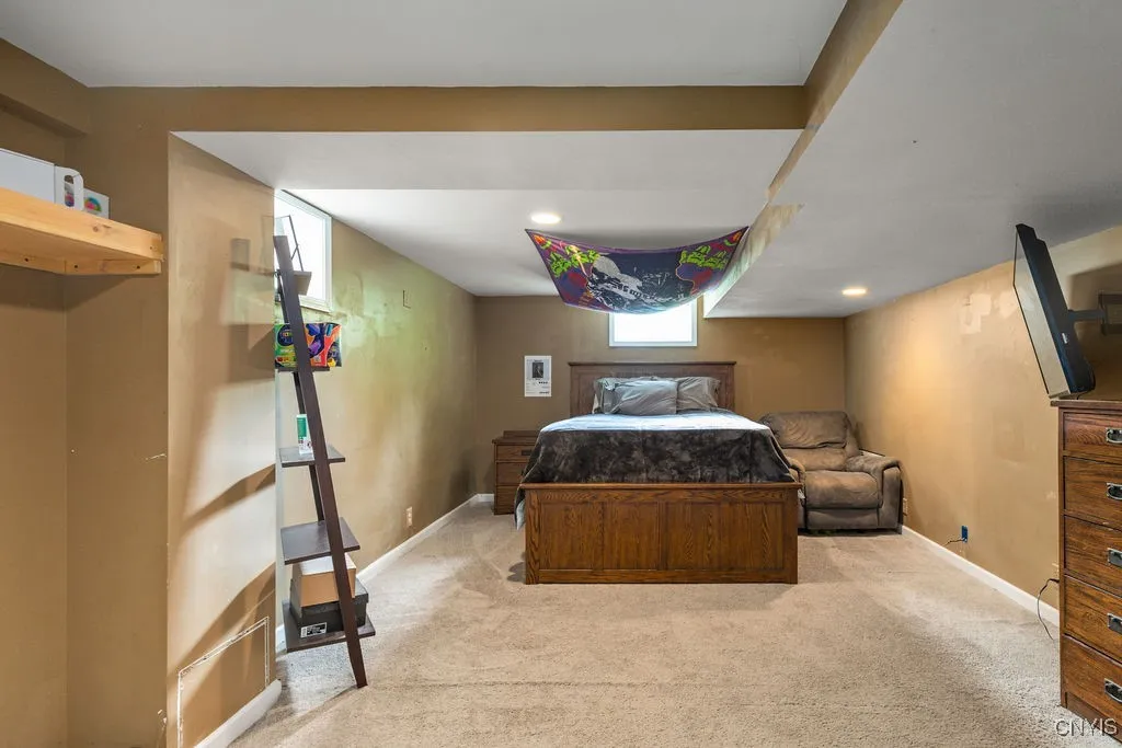 8174 Old Sunridge Drive, Manlius, New York 13104, Manlius, New York 13104, 4 Bedrooms Bedrooms, 11 Rooms Rooms,2 BathroomsBathrooms,Residential,Closed,8174 Old Sunridge Drive, Manlius, New York 13104,0,S1628921