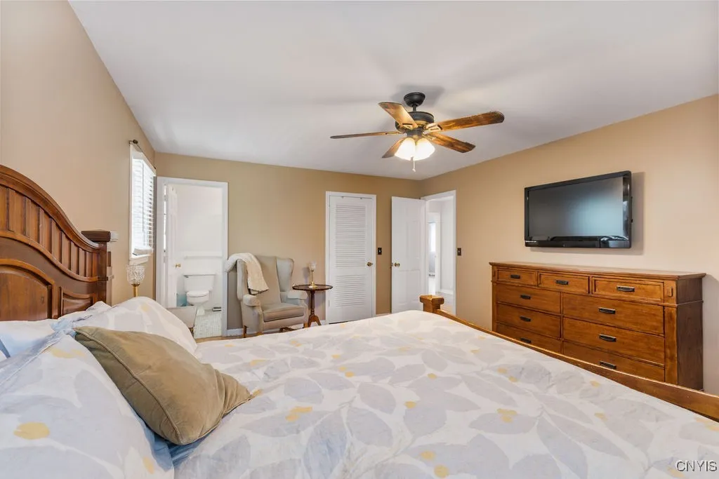 8174 Old Sunridge Drive, Manlius, New York 13104, Manlius, New York 13104, 4 Bedrooms Bedrooms, 11 Rooms Rooms,2 BathroomsBathrooms,Residential,Closed,8174 Old Sunridge Drive, Manlius, New York 13104,0,S1628921