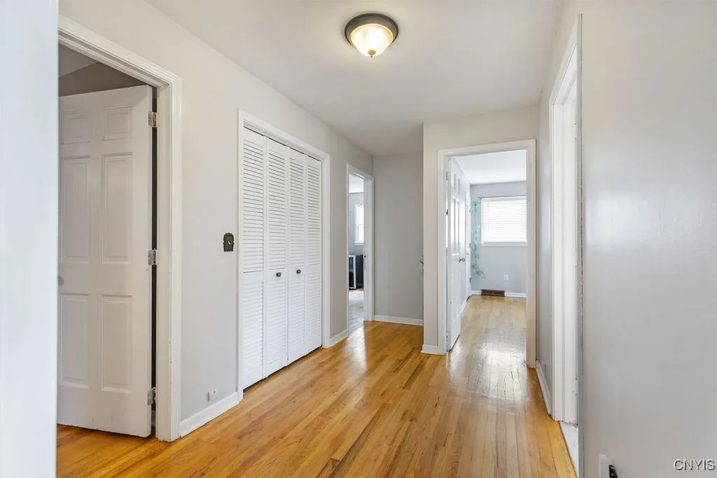 8174 Old Sunridge Drive, Manlius, New York 13104, Manlius, New York 13104, 4 Bedrooms Bedrooms, 11 Rooms Rooms,2 BathroomsBathrooms,Residential,Closed,8174 Old Sunridge Drive, Manlius, New York 13104,0,S1628921