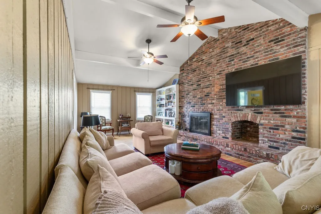 8174 Old Sunridge Drive, Manlius, New York 13104, Manlius, New York 13104, 4 Bedrooms Bedrooms, 11 Rooms Rooms,2 BathroomsBathrooms,Residential,Closed,8174 Old Sunridge Drive, Manlius, New York 13104,0,S1628921