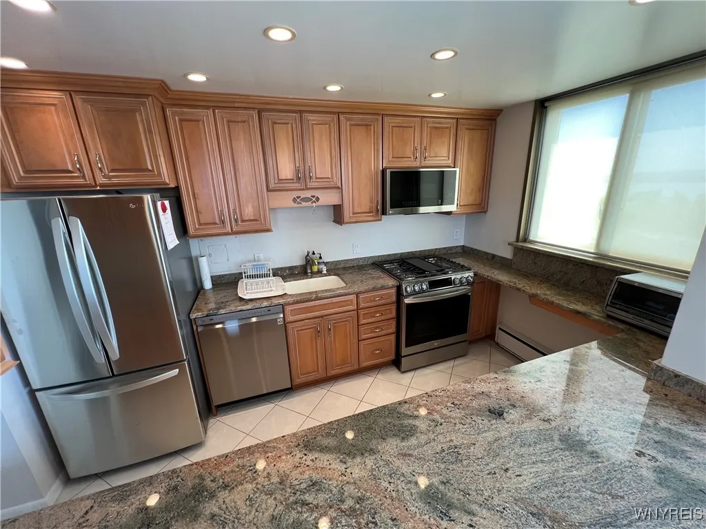 151 Buffalo Avenue 904, Niagara Falls, New York 14, Niagara Falls, New York 14303, 2 Bedrooms Bedrooms, 6 Rooms Rooms,2 BathroomsBathrooms,Residential,For Sale,151 Buffalo Avenue 904, Niagara Falls, New York 14,B1629345
