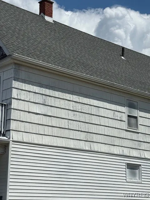 109 Krupp Avenue, Buffalo, New York 14212, Buffalo, New York 14212, 6 Bedrooms Bedrooms, ,2 BathroomsBathrooms,Residential,For Sale,109 Krupp Avenue, Buffalo, New York 14212,B1629264