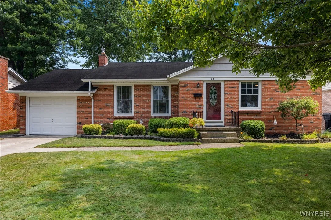 27 Greenfield Drive, Tonawanda, New York 14150, Tonawanda, New York 14150, 3 Bedrooms Bedrooms, 7 Rooms Rooms,1 BathroomBathrooms,Residential,Closed,27 Greenfield Drive, Tonawanda, New York 14150,0,B1629169