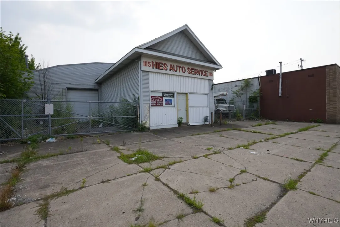 1115 East Ferry Street S, Buffalo, New York 14211, Buffalo, New York 14211, ,Commercial Sale,For Sale,1115 East Ferry Street S, Buffalo, New York 14211,B1629316