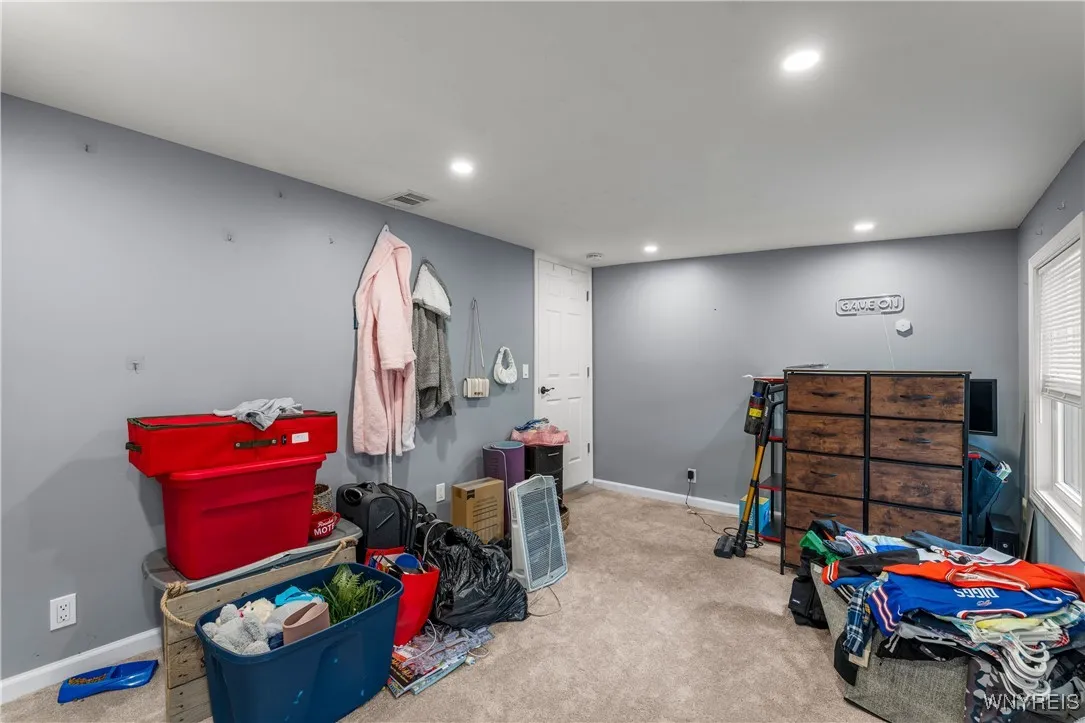 8375 Transit Road, Clarence, New York 14051, Clarence, New York 14051, 4 Bedrooms Bedrooms, 8 Rooms Rooms,2 BathroomsBathrooms,Residential,For Sale,8375 Transit Road, Clarence, New York 14051,B1627758
