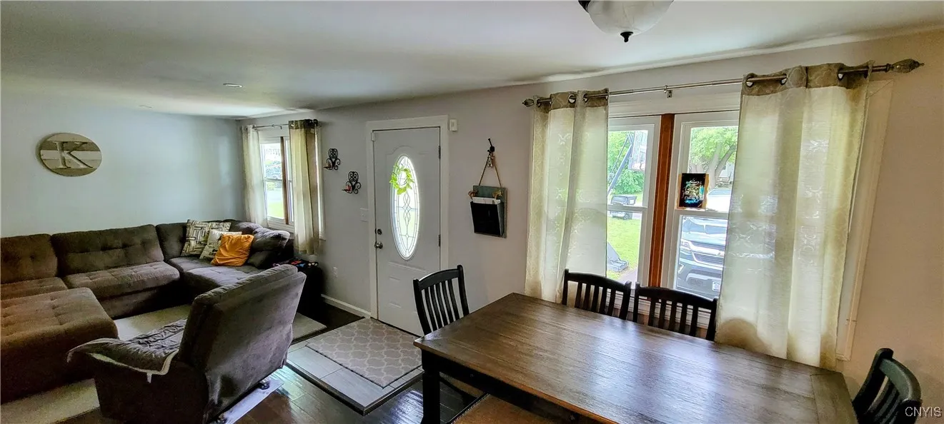 303 Garden City Drive, Salina, New York 13211, Salina, New York 13211, 3 Bedrooms Bedrooms, 7 Rooms Rooms,1 BathroomBathrooms,Residential,Closed,303 Garden City Drive, Salina, New York 13211,0,S1629126