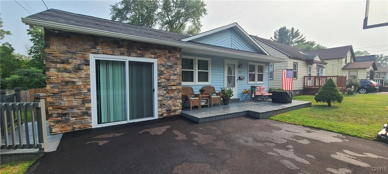 303 Garden City Drive, Salina, New York 13211, Salina, New York 13211, 3 Bedrooms Bedrooms, 7 Rooms Rooms,1 BathroomBathrooms,Residential,Closed,303 Garden City Drive, Salina, New York 13211,0,S1629126