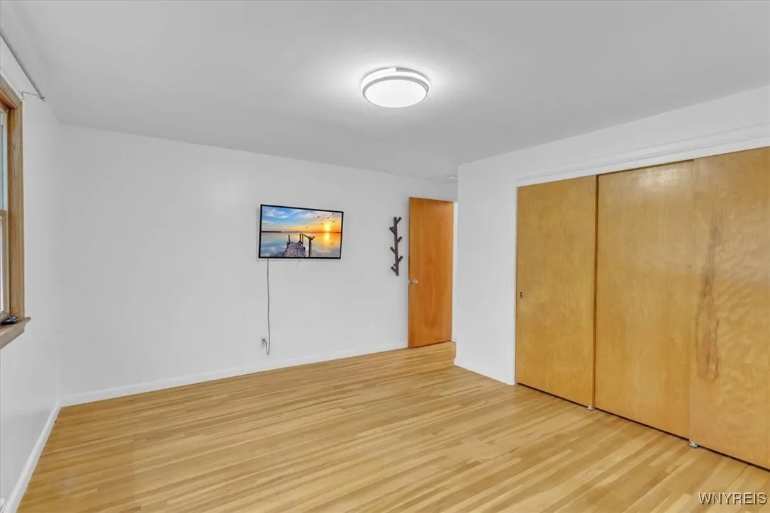254 Carpenter Avenue, Tonawanda, New York 14223, Tonawanda, New York 14223, 3 Bedrooms Bedrooms, 8 Rooms Rooms,2 BathroomsBathrooms,Residential,For Sale,254 Carpenter Avenue, Tonawanda, New York 14223,B1613522