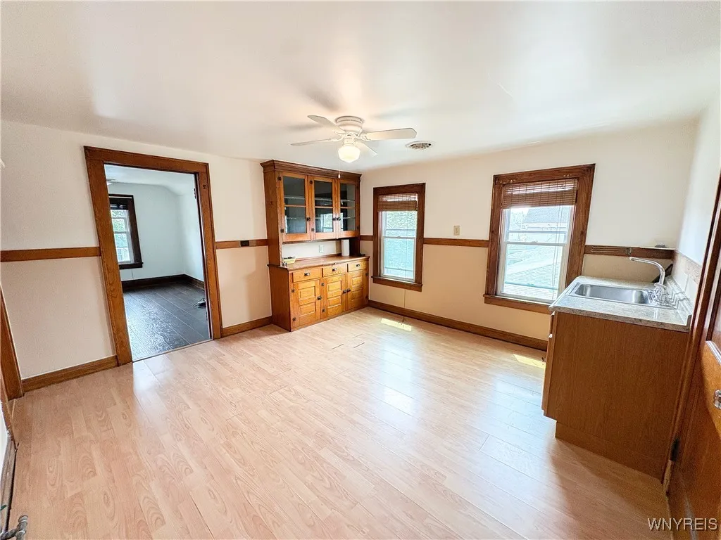 366 Penora Street, Lancaster, New York 14043, Lancaster, New York 14043, 4 Bedrooms Bedrooms, ,2 BathroomsBathrooms,Residential,Closed,366 Penora Street, Lancaster, New York 14043,0,B1629322