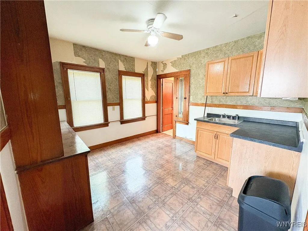 366 Penora Street, Lancaster, New York 14043, Lancaster, New York 14043, 4 Bedrooms Bedrooms, ,2 BathroomsBathrooms,Residential,Closed,366 Penora Street, Lancaster, New York 14043,0,B1629322