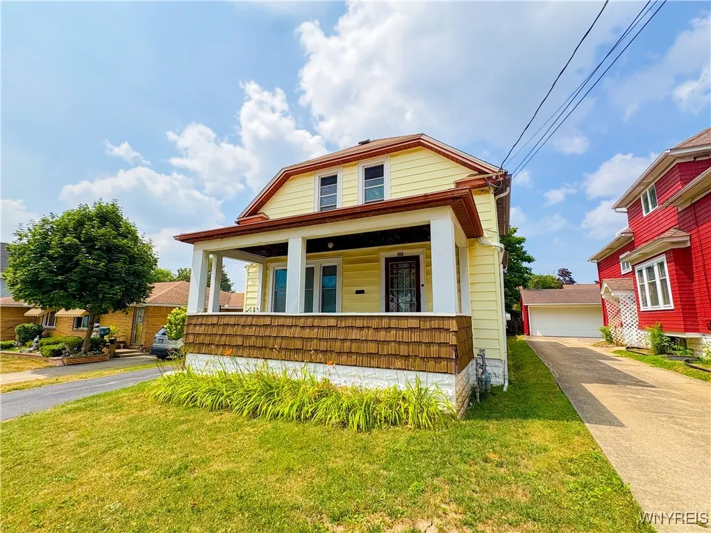 366 Penora Street, Lancaster, New York 14043, Lancaster, New York 14043, 4 Bedrooms Bedrooms, ,2 BathroomsBathrooms,Residential,Closed,366 Penora Street, Lancaster, New York 14043,0,B1629322