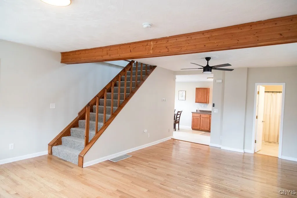 132 Fenton Street, Syracuse, New York 13204, Syracuse, New York 13204, 2 Bedrooms Bedrooms, 4 Rooms Rooms,1 BathroomBathrooms,Residential,For Sale,132 Fenton Street, Syracuse, New York 13204,S1629192
