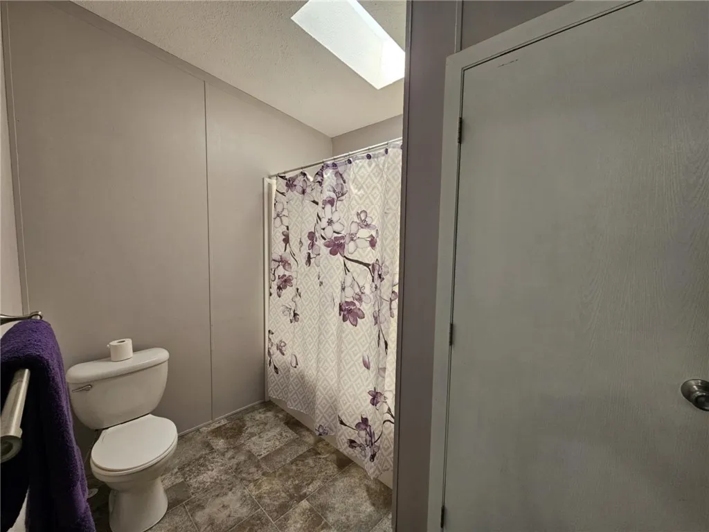 1612 Hennessey Rd #98, Ontario, New York 14519, Ontario, New York 14519, 4 Bedrooms Bedrooms, 6 Rooms Rooms,2 BathroomsBathrooms,Residential,For Sale,1612 Hennessey Rd #98, Ontario, New York 14519,R1628817