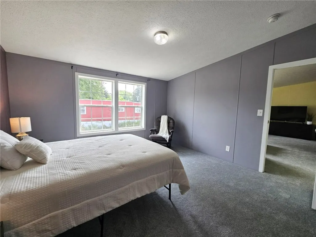 1612 Hennessey Rd #98, Ontario, New York 14519, Ontario, New York 14519, 4 Bedrooms Bedrooms, 6 Rooms Rooms,2 BathroomsBathrooms,Residential,For Sale,1612 Hennessey Rd #98, Ontario, New York 14519,R1628817
