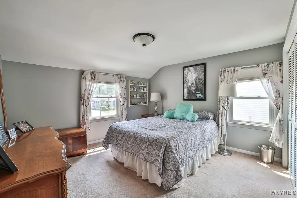 126 Stoneleigh Avenue, Tonawanda, New York 14223, Tonawanda, New York 14223, 4 Bedrooms Bedrooms, 8 Rooms Rooms,2 BathroomsBathrooms,Residential,For Sale,126 Stoneleigh Avenue, Tonawanda, New York 14223,B1628198