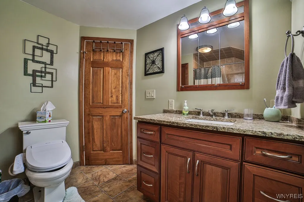 126 Stoneleigh Avenue, Tonawanda, New York 14223, Tonawanda, New York 14223, 4 Bedrooms Bedrooms, 8 Rooms Rooms,2 BathroomsBathrooms,Residential,For Sale,126 Stoneleigh Avenue, Tonawanda, New York 14223,B1628198