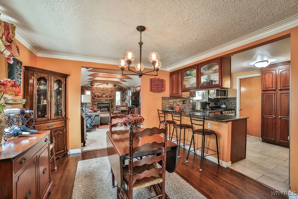 126 Stoneleigh Avenue, Tonawanda, New York 14223, Tonawanda, New York 14223, 4 Bedrooms Bedrooms, 8 Rooms Rooms,2 BathroomsBathrooms,Residential,For Sale,126 Stoneleigh Avenue, Tonawanda, New York 14223,B1628198