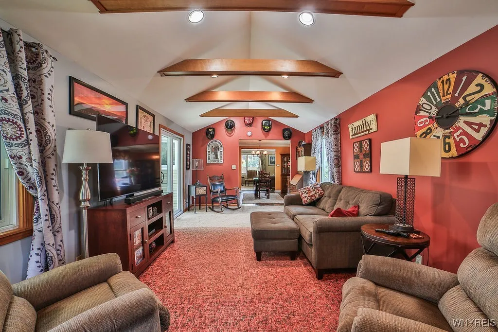 126 Stoneleigh Avenue, Tonawanda, New York 14223, Tonawanda, New York 14223, 4 Bedrooms Bedrooms, 8 Rooms Rooms,2 BathroomsBathrooms,Residential,For Sale,126 Stoneleigh Avenue, Tonawanda, New York 14223,B1628198