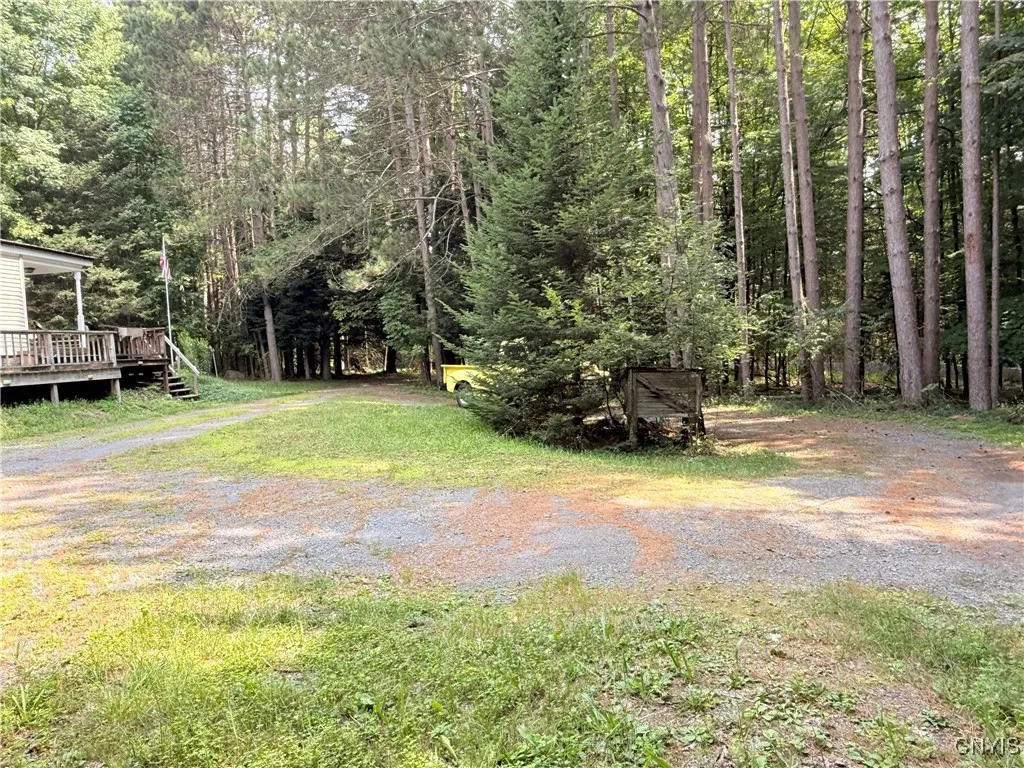 circular driveway