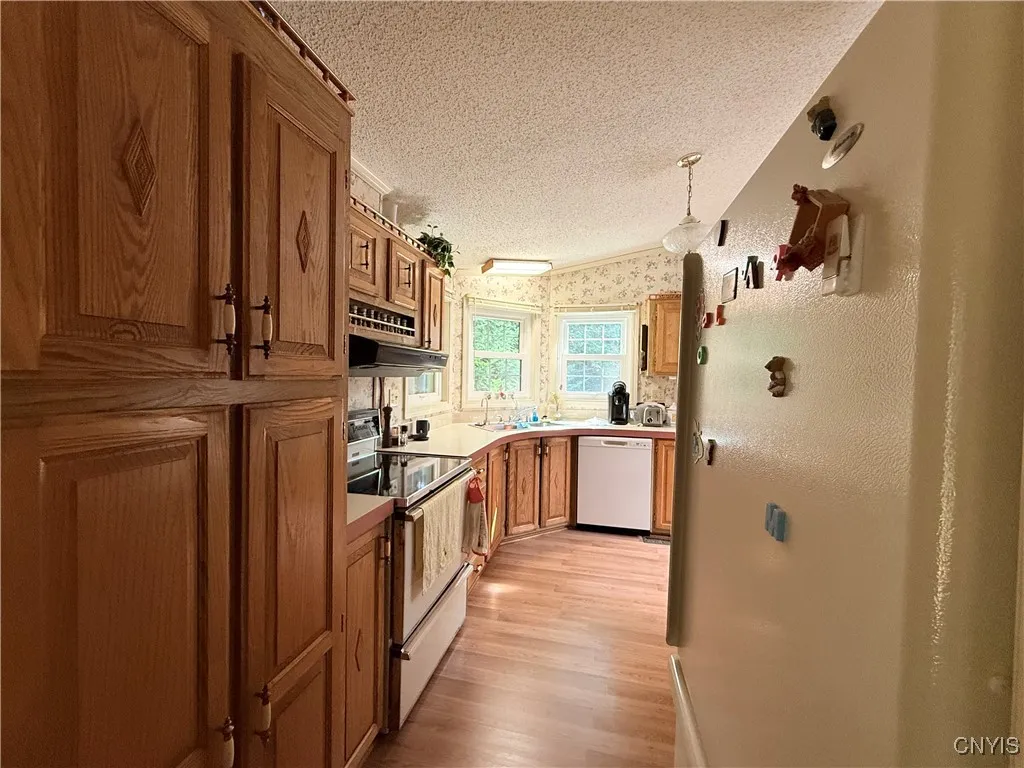 9565 Steiner Road, New Bremen, New York 13327, New Bremen, New York 13327, 3 Bedrooms Bedrooms, 7 Rooms Rooms,2 BathroomsBathrooms,Residential,For Sale,9565 Steiner Road, New Bremen, New York 13327,S1629372