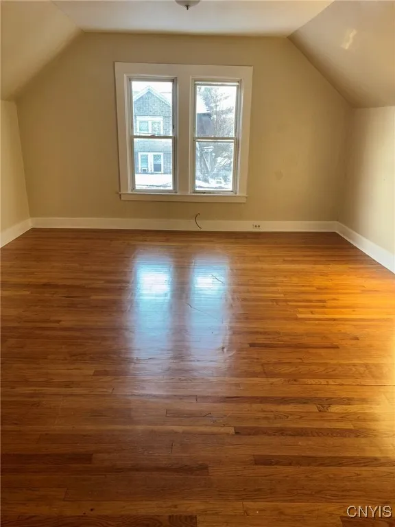 3rd fl apt