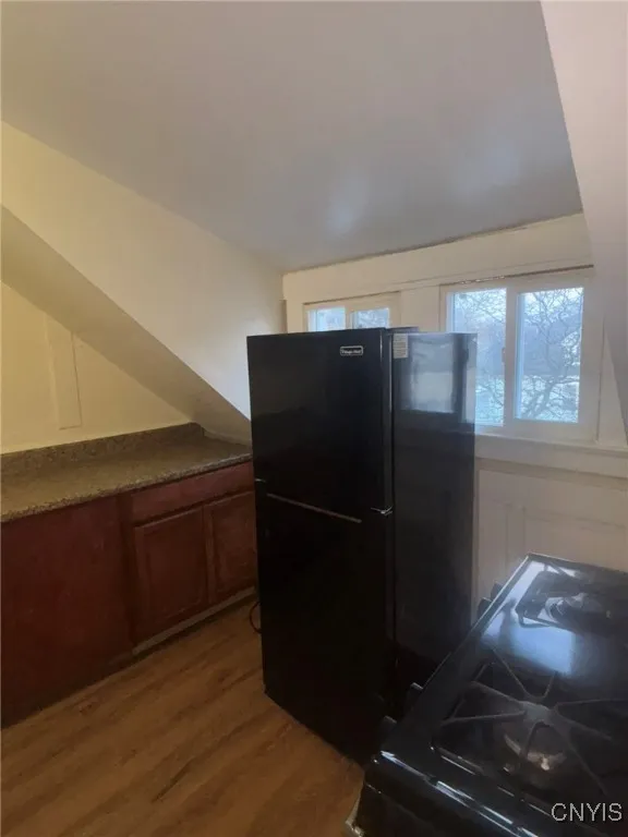 3rd fl apt