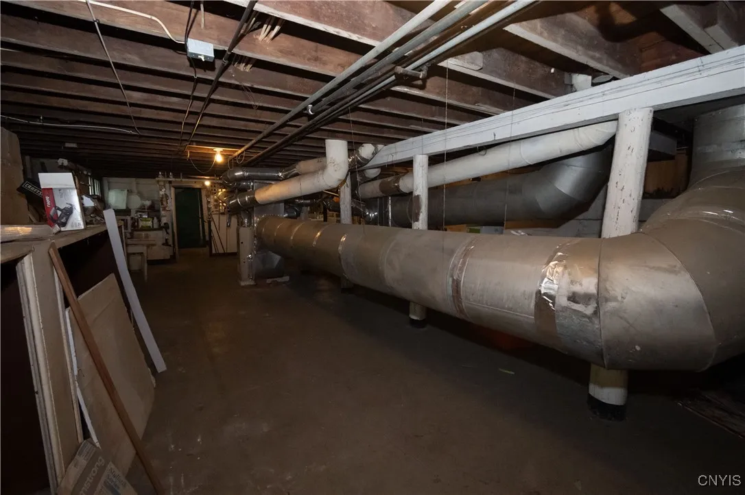 139-41 Whittier Avenue, Syracuse, New York 13204, Syracuse, New York 13204, 4 Bedrooms Bedrooms, ,2 BathroomsBathrooms,Residential,Closed,139-41 Whittier Avenue, Syracuse, New York 13204,0,S1629259