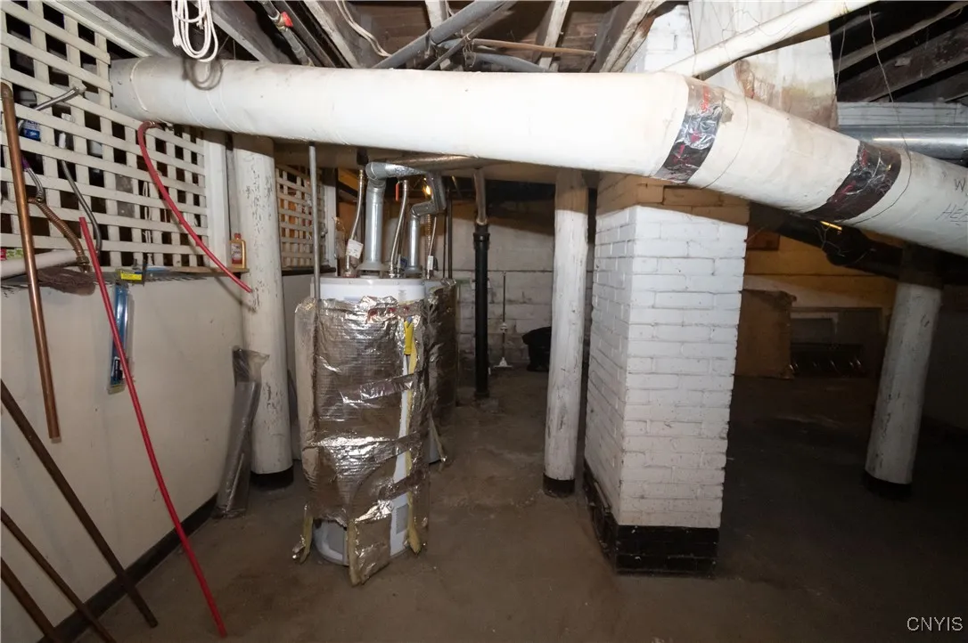 139-41 Whittier Avenue, Syracuse, New York 13204, Syracuse, New York 13204, 4 Bedrooms Bedrooms, ,2 BathroomsBathrooms,Residential,Closed,139-41 Whittier Avenue, Syracuse, New York 13204,0,S1629259
