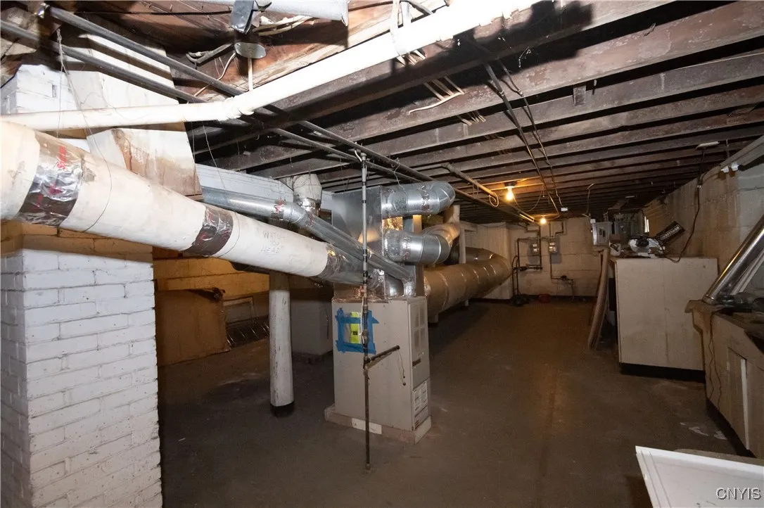 139-41 Whittier Avenue, Syracuse, New York 13204, Syracuse, New York 13204, 4 Bedrooms Bedrooms, ,2 BathroomsBathrooms,Residential,Closed,139-41 Whittier Avenue, Syracuse, New York 13204,0,S1629259