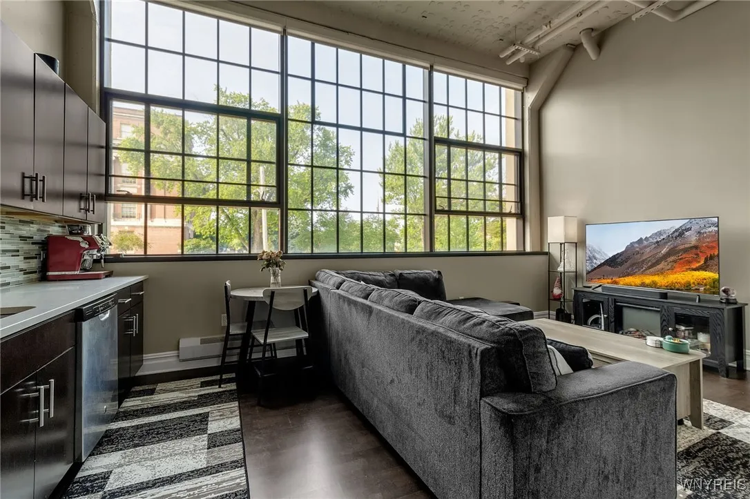 2917 Main Street 113, Buffalo, New York 14214, Buffalo, New York 14214, 2 Bedrooms Bedrooms, 4 Rooms Rooms,1 BathroomBathrooms,Residential,For Sale,2917 Main Street 113, Buffalo, New York 14214,B1629374