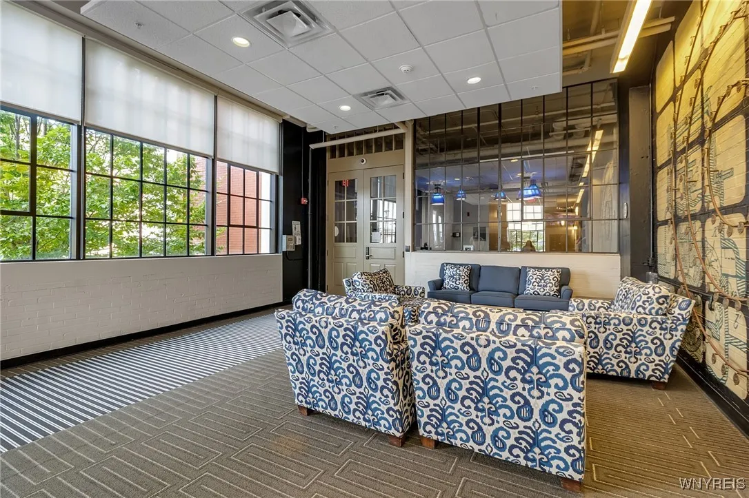 2917 Main Street 113, Buffalo, New York 14214, Buffalo, New York 14214, 2 Bedrooms Bedrooms, 4 Rooms Rooms,1 BathroomBathrooms,Residential,For Sale,2917 Main Street 113, Buffalo, New York 14214,B1629374