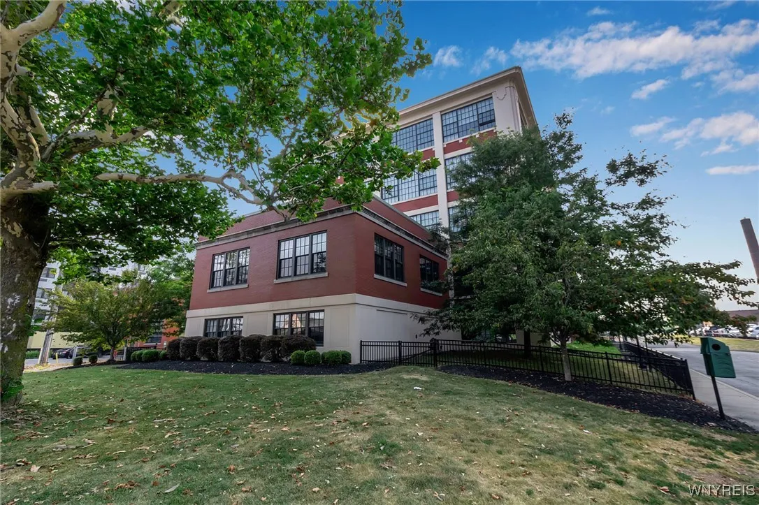 2917 Main Street 113, Buffalo, New York 14214, Buffalo, New York 14214, 2 Bedrooms Bedrooms, 4 Rooms Rooms,1 BathroomBathrooms,Residential,For Sale,2917 Main Street 113, Buffalo, New York 14214,B1629374