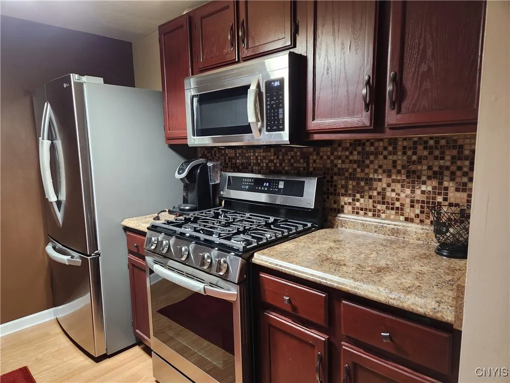 6135 Bethlehem Lane, Cicero, New York 13039, Cicero, New York 13039, 2 Bedrooms Bedrooms, 7 Rooms Rooms,1 BathroomBathrooms,Residential Lease,For Rent,6135 Bethlehem Lane, Cicero, New York 13039,S1629280