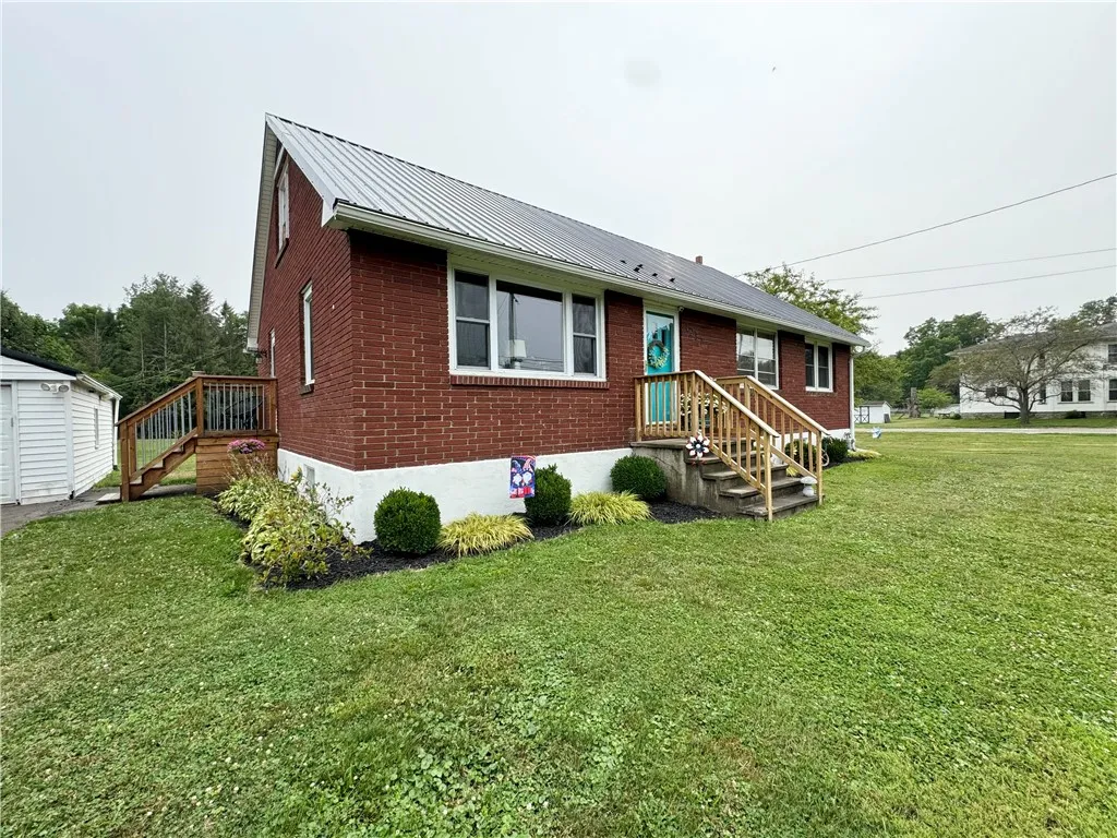 1257 Pennsylvania, Southport, New York 14871, Southport, New York 14871, 3 Bedrooms Bedrooms, 8 Rooms Rooms,1 BathroomBathrooms,Residential,For Sale,1257 Pennsylvania, Southport, New York 14871,R1629046