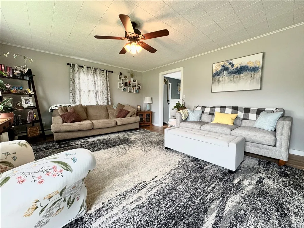 1257 Pennsylvania, Southport, New York 14871, Southport, New York 14871, 3 Bedrooms Bedrooms, 8 Rooms Rooms,1 BathroomBathrooms,Residential,For Sale,1257 Pennsylvania, Southport, New York 14871,R1629046