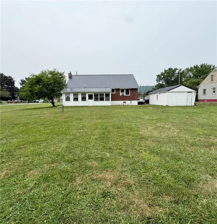 1257 Pennsylvania, Southport, New York 14871, Southport, New York 14871, 3 Bedrooms Bedrooms, 8 Rooms Rooms,1 BathroomBathrooms,Residential,For Sale,1257 Pennsylvania, Southport, New York 14871,R1629046