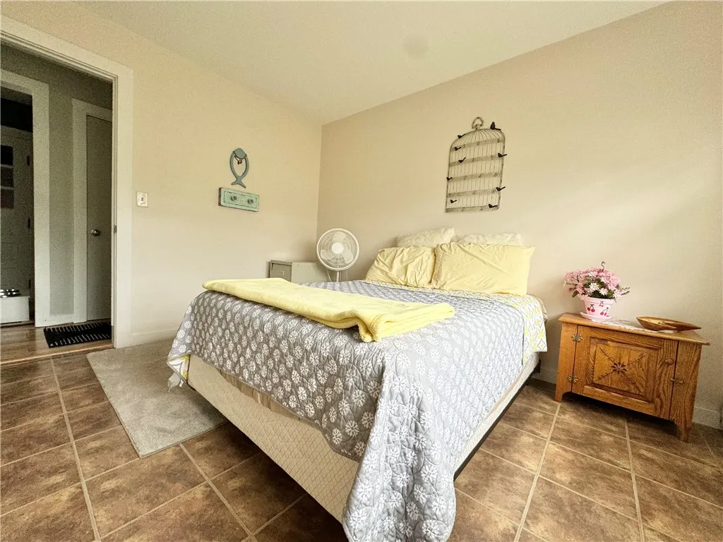 1257 Pennsylvania, Southport, New York 14871, Southport, New York 14871, 3 Bedrooms Bedrooms, 8 Rooms Rooms,1 BathroomBathrooms,Residential,For Sale,1257 Pennsylvania, Southport, New York 14871,R1629046
