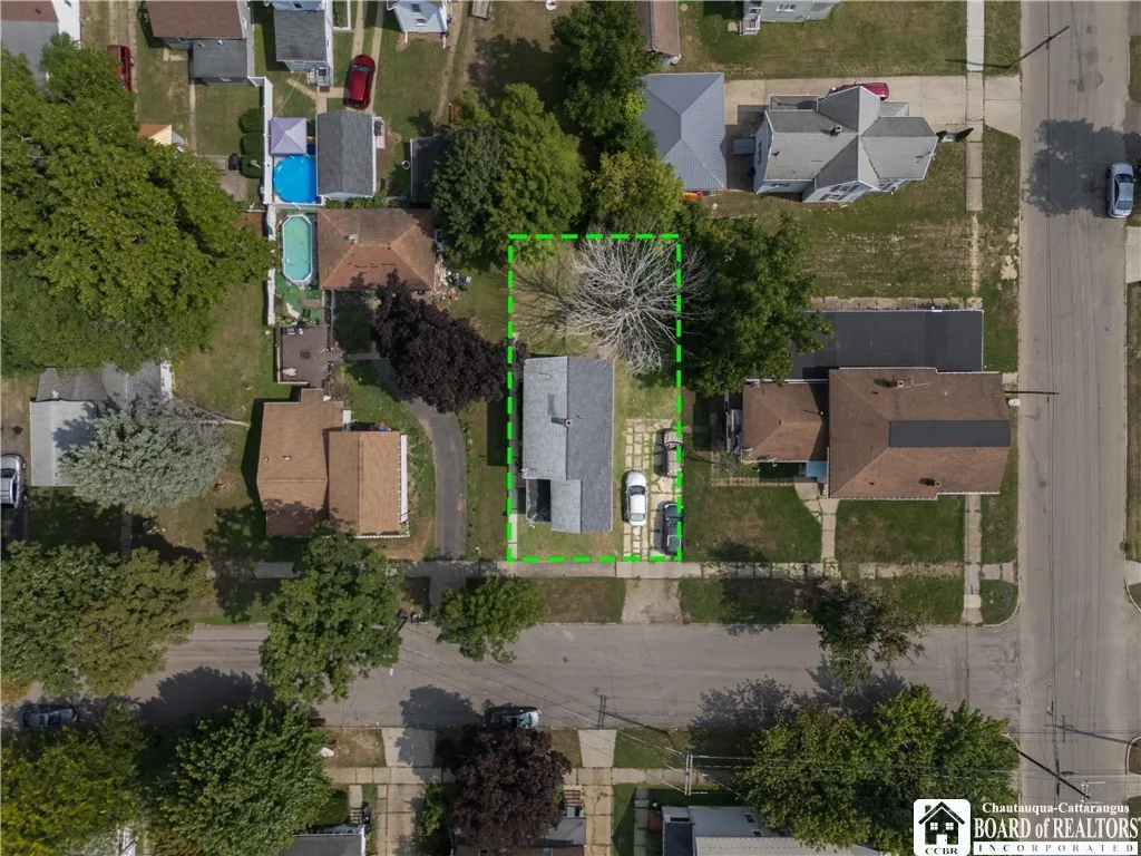 144 Lord Street, Dunkirk, New York 14048, Dunkirk, New York 14048, 4 Bedrooms Bedrooms, ,1 BathroomBathrooms,Residential,For Sale,144 Lord Street, Dunkirk, New York 14048,R1629377
