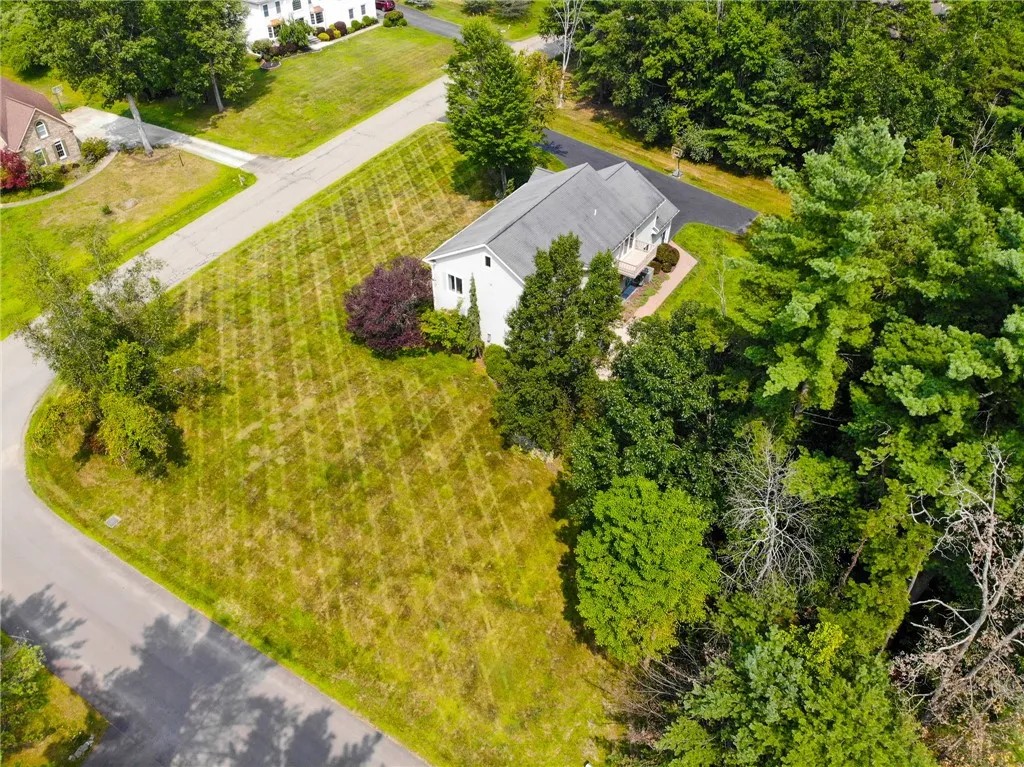 16 Woodland Way, Erwin, New York 14870, Erwin, New York 14870, 4 Bedrooms Bedrooms, 12 Rooms Rooms,3 BathroomsBathrooms,Residential,For Sale,16 Woodland Way, Erwin, New York 14870,R1619964