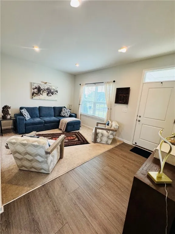 6016 Ivory Dr Drive, Farmington, New York 14425, Farmington, New York 14425, 4 Bedrooms Bedrooms, 7 Rooms Rooms,2 BathroomsBathrooms,Residential,For Sale,6016 Ivory Dr Drive, Farmington, New York 14425,R1629389