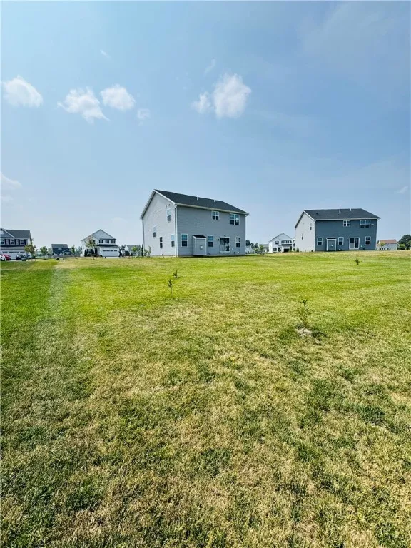 6016 Ivory Dr Drive, Farmington, New York 14425, Farmington, New York 14425, 4 Bedrooms Bedrooms, 7 Rooms Rooms,2 BathroomsBathrooms,Residential,For Sale,6016 Ivory Dr Drive, Farmington, New York 14425,R1629389