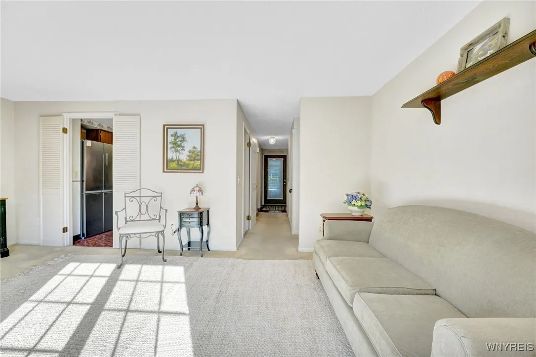 144 Stepping Stone Lane, Orchard Park, New York 14, Orchard Park, New York 14127, 3 Bedrooms Bedrooms, 8 Rooms Rooms,1 BathroomBathrooms,Residential,For Sale,144 Stepping Stone Lane, Orchard Park, New York 14,B1629193